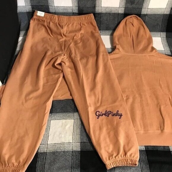 vs PINK sweatpants OUTFIT IN TOFFEE W/FULL ZIP HOODIE & EMBROIDERED DOG LARGE - Picture 6 of 10